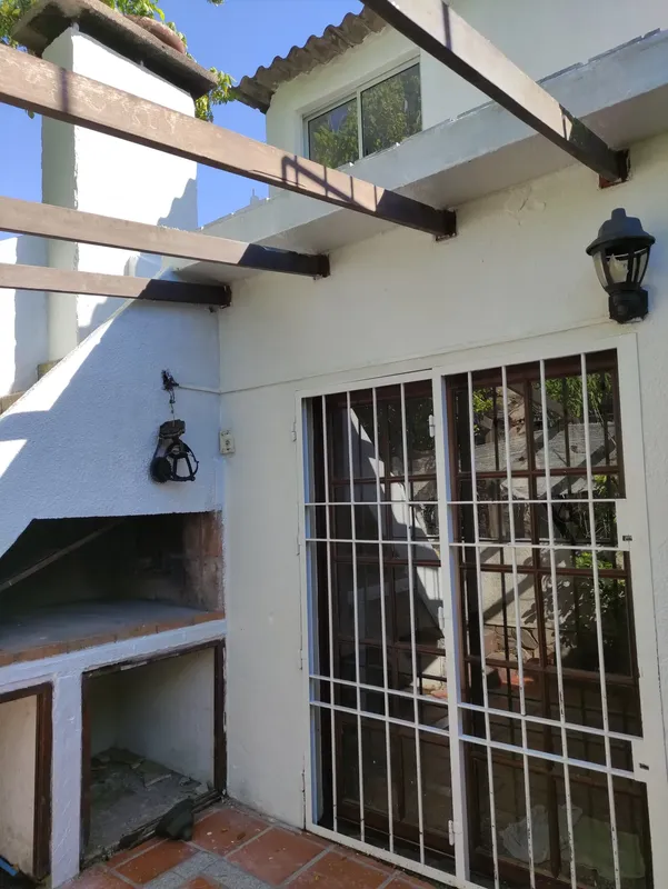 Apartamento Remodelado En Antonio Mendez 1229 · Foto 1