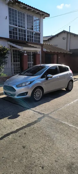 Ford Fiesta Kinetic 1.6 S Plus 120cv