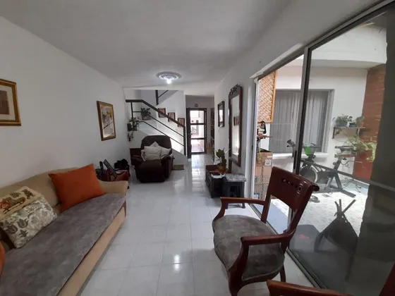 Se Vende Casa En Conjunto Cerrado Barrio Las Mercedes Palmira Valle