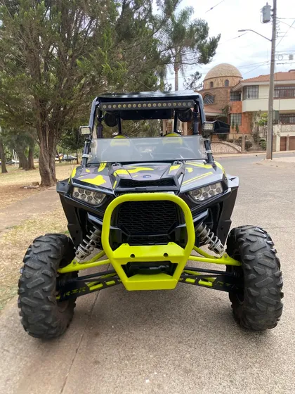 Polaris Rzr