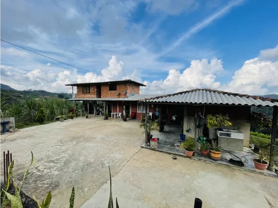 Venta De Finca En San Roque, Antioquia