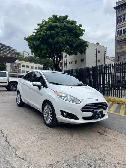 Ford Fiesta Titanium