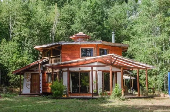 Hermosa Casa De Arquitectura De Autor Y Bioconstrucción