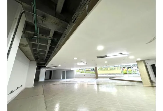Bodega En Arriendo En Belén Sector La Mota, Medellín