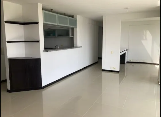 En Venta Aparatamento En Lagos De Verde Alfaguara Octavo Piso 