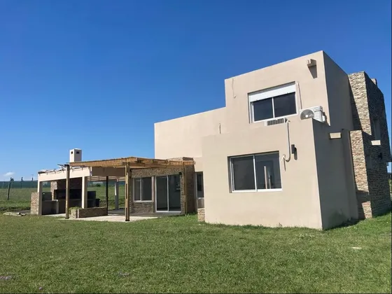 Alquiler Casa Colinas De Carrasco