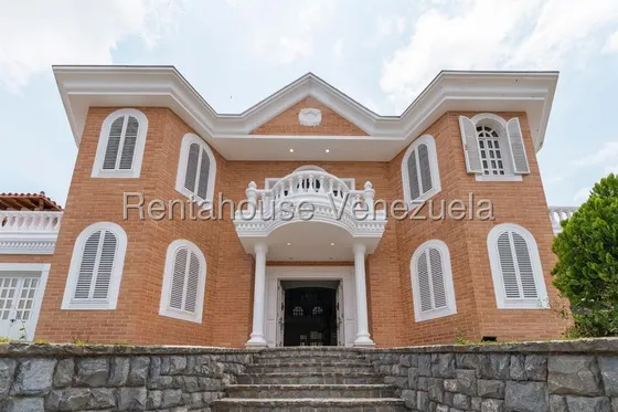 Casa ( 2 Niveles ) Alquiler Los Naranjos Del Cafetal Mls - 25-20544