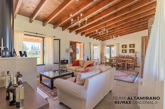 Casa En Venta En Laguna Vitel