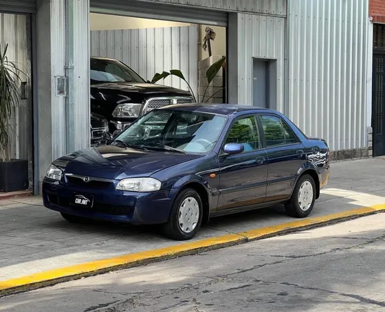 Mazda 323 1.7 Glx