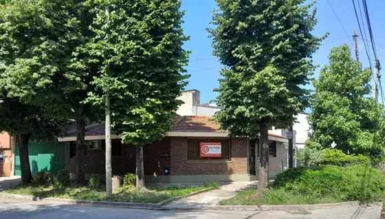 Hermosa Casa En Venta Avellaneda