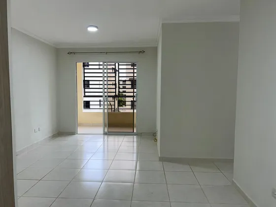 Apartamento En Alquiler En San Isidro Labrador, 3er Nivel 