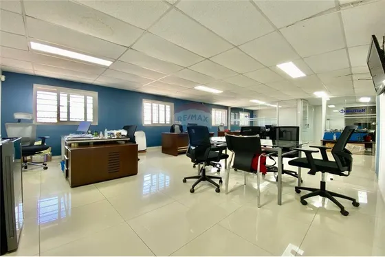 Excelente Ubicación, Industrial, Bodega, Taller