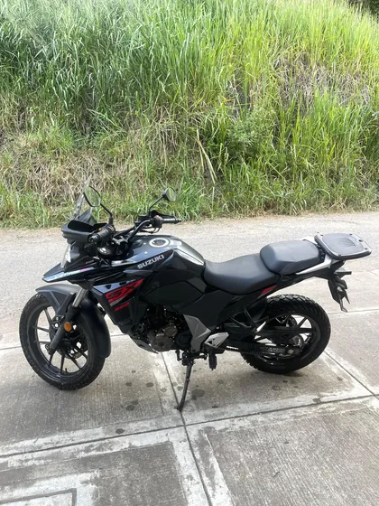 V Strom 250 Color Negro, Único Dueño, Matriculada En Cartago