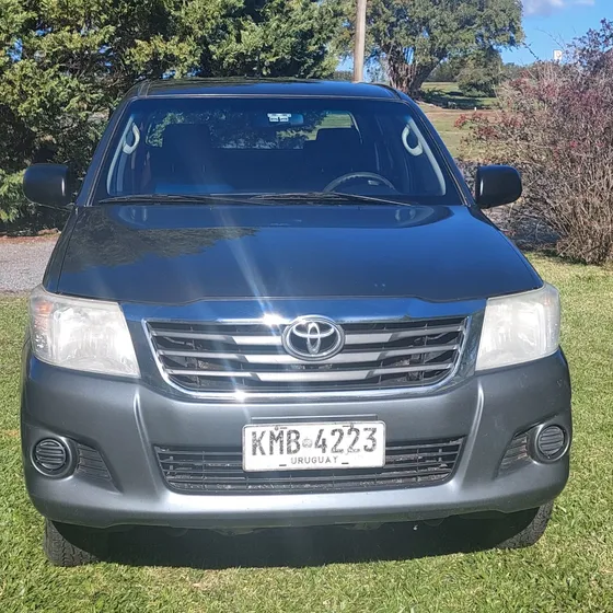 Toyota Hilux 2.7 Dx 4x2 Nafta