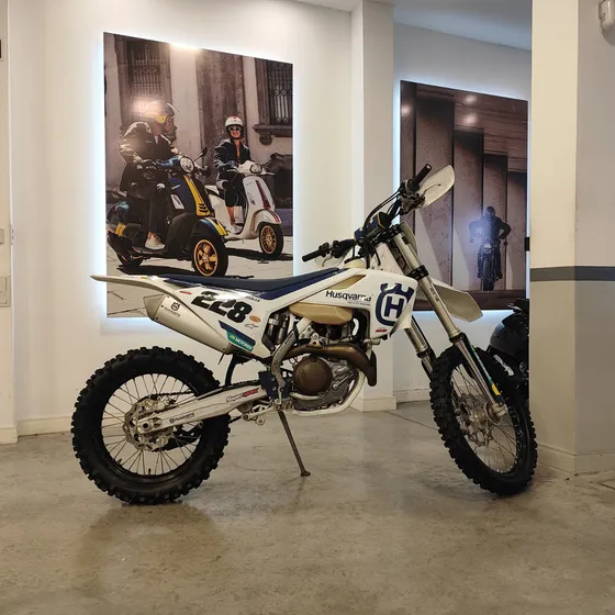 Husqvarna Fx 450 65hs Como Nueva - Palermo Bikes Usada