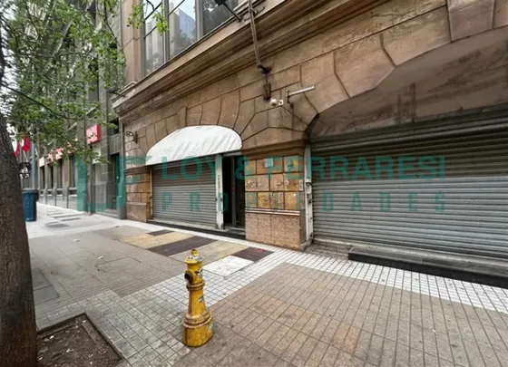 Arriendo Local Comercial Centro Histórico De Santiago