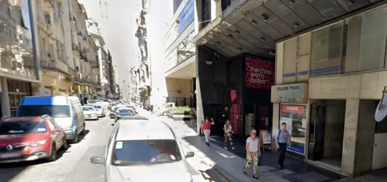Tucumán Al 700 Entre Esmeralda Y Maipú, Centro Microcentro. Piso 8. Contrafrente. 2 Ambientes Amplio. Superficie Total Y Cubierta 41 M2. Impecable Estado. Apto Profesional. Apto Crédito. Conexión Lava