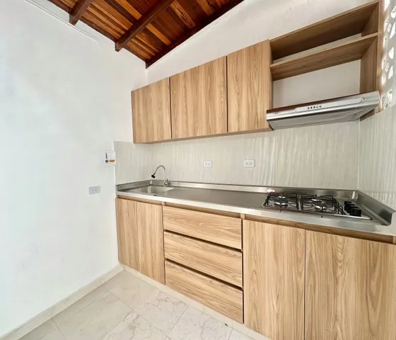 Casa Segundo Piso En Arriendo Sector Belen San Bernardo, Medellin