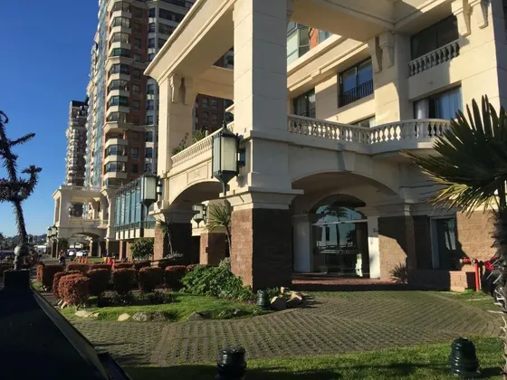 Departamento Frente Al Mar  Excelente Ubicación | Viña Del
