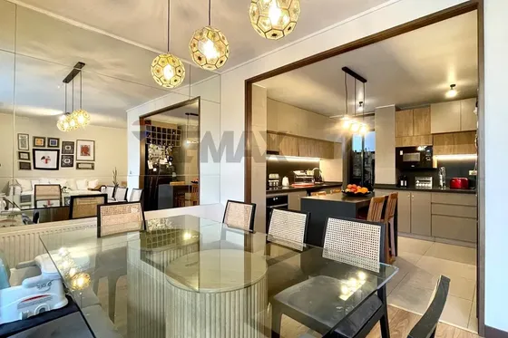 Duplex Con Jardin A Pasos De Los Alerces