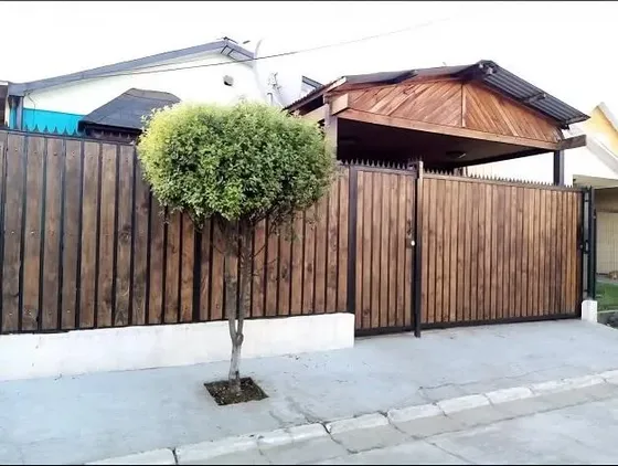 Hermosa Casa En Pitrufquen Entrada De Auto