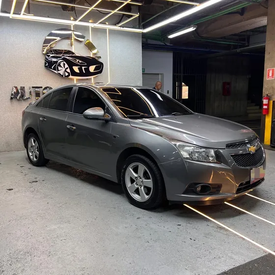 Chevrolet Cruze Cruze