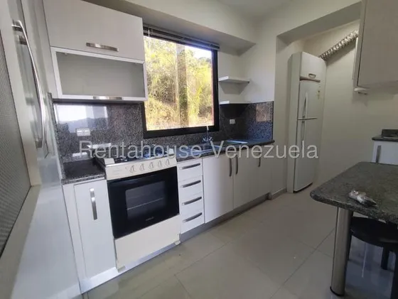 Apartamento En Alquiler En El Peñon 25-18328 K.f