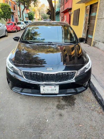Kia Forte 2.0 L Mt