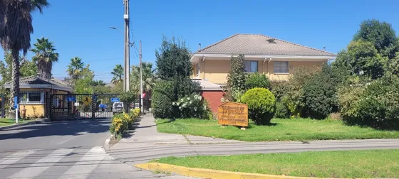 Casa Remodelada En Condominio Seguro Y Tranquilo.