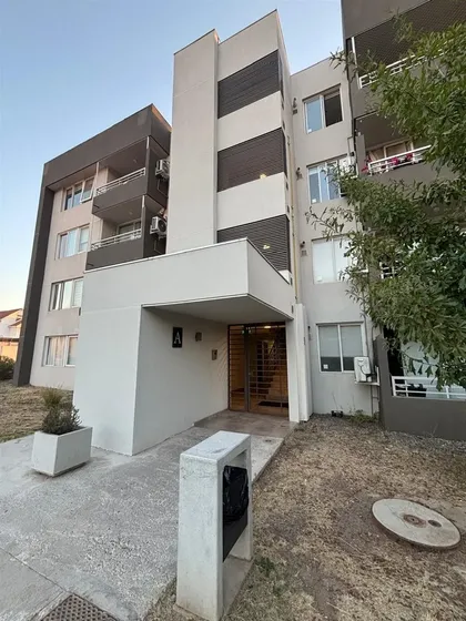 Departamento En Arriendo De 3d 2b 1e 1b. En Puente Alto