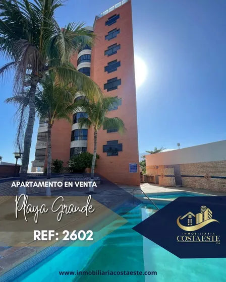 Apartamento Ubicado En Catia La Mar, Playa Grande Ref 2602