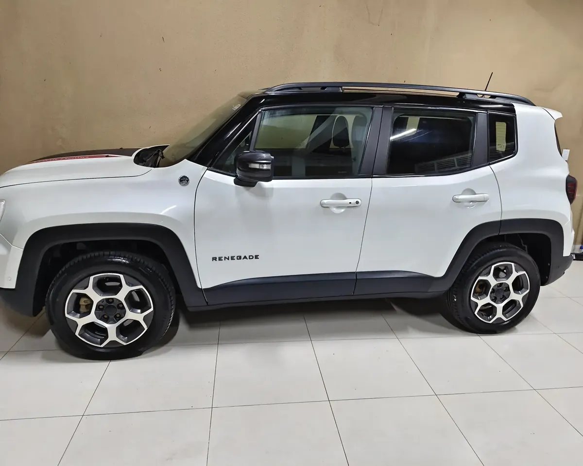 Jeep Renegade 2025 1.3 Trailhawk 4x4 Turbo Flex Aut. (t270) 5p Jeep Renegade 2025 1.3 Trailhawk 4x4 Turbo Flex Aut. (t270) 5p
