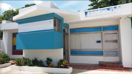 Local Comercial Con Excelentes Instalaciones Cod. 52736