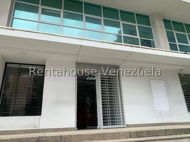 Local Comercial En Alquiler En La Urbina A Pie De Calle Ideal Para Banco Finaciero Seguros Tecnologia 25-7094