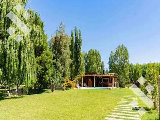 Venta Casa Quinta Finca Ambort - Plottier - Pcia. De Neuquén