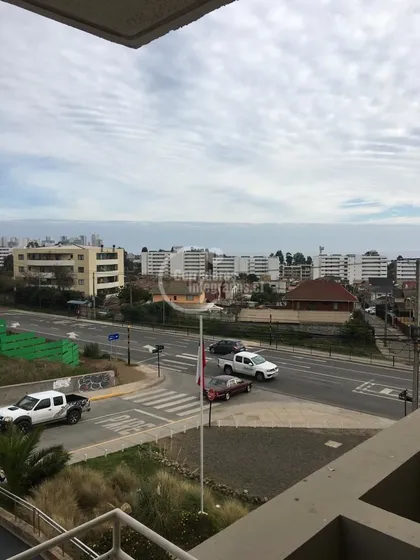 Departamento En Venta De 2 Dorm. En Concón