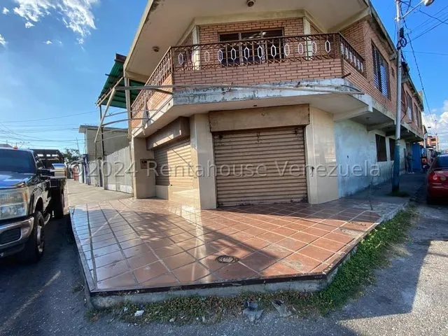 Local Comercial En Alquiler En Zona Centro Oeste A Pie De Calle Y En Esquina Cod 25 4083, Comunícate Soy Gabi Irastorza De Rentahouse.