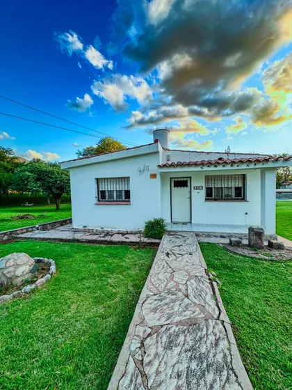 Casa Única Con Tres Terrenos En Venta En Capilla Del Monte  Naturaleza Y Comodidad Oportunidad De Inversión