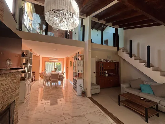 Apto Credito - Casa 5 Amb En Venta En Aranjuez