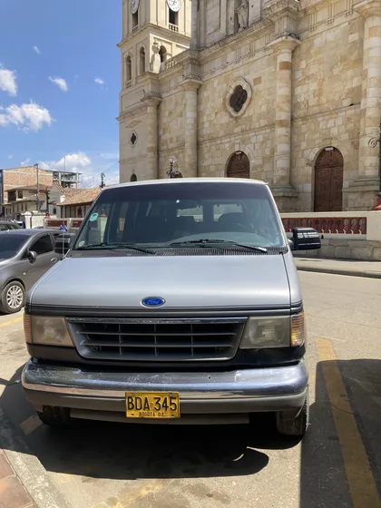 Ford Econoline 5.8 E-350 Xl Sd
