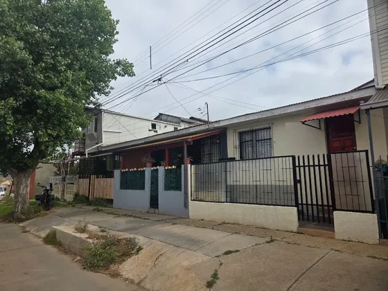 Hermosa Casa Remodelada Por Completo Gómez Carreño