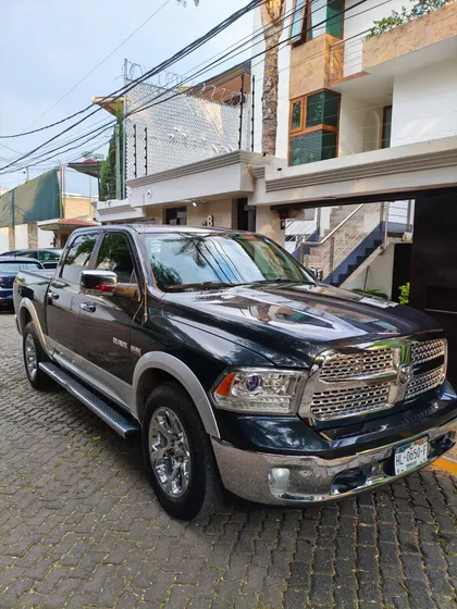 Ram Ram 2500 5.7 R/t Regular Cab 2500 4x4 At