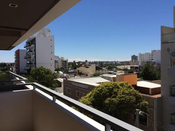 Departamento En Venta, Un Dormitorio, Balcón Centro