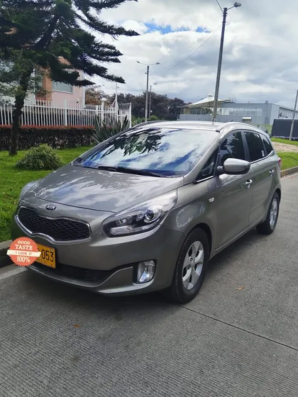 Kia Carens 2.0 Suv Ex