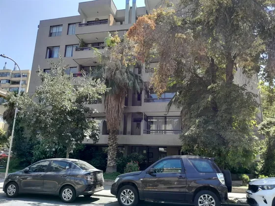 Departamento En Arriendo De 2 Dorm. En Providencia