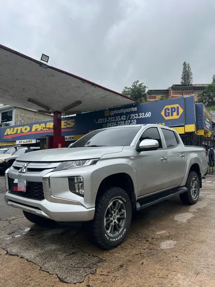 Mitsubishi L200 4x4