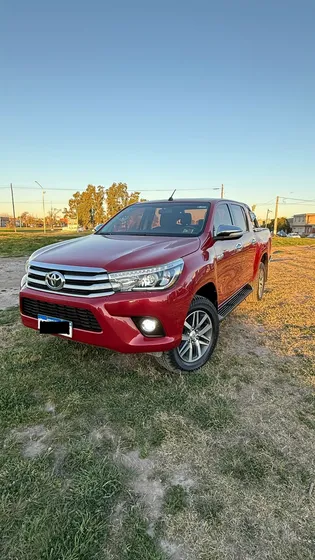 Toyota Hilux 2.8 Cd Srx 177cv 4x4 Atu