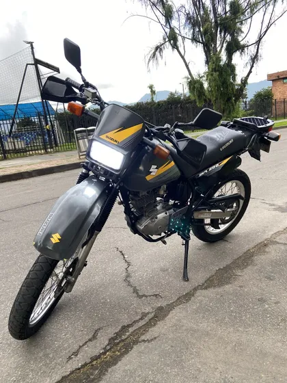 Excelente Moto En Excelente Estado
