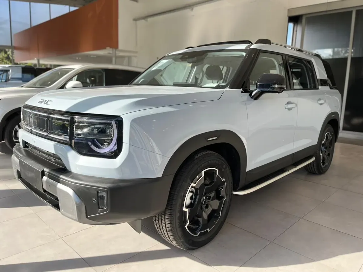 BAIC BJ30 1.5T 4Wd Hybrid