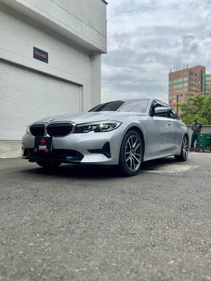 Bmw 330 I 2.0 330i F30 Lci Sportline